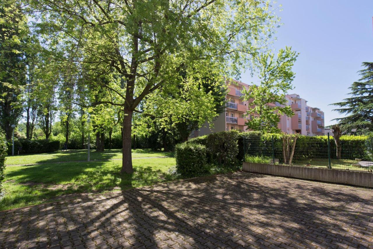 Appartement Cosy Tout Confort - Climatisation, Balcon, Wifi - Proche Airbus, Purpan, Aeroport, Stade Ernest Wallon Toulouse Exterior foto
